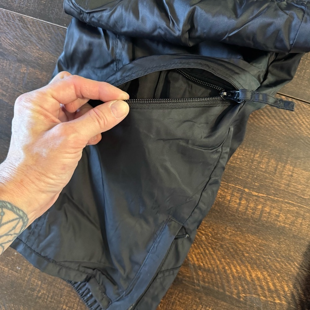 Powder Room Snowboard Ski Pants Insulated Waterproof Cargo Vents Women's M - Picture 15 of 17